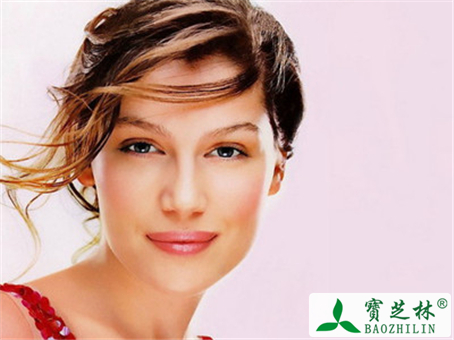多吃莲子红豆沙有助于排毒养颜