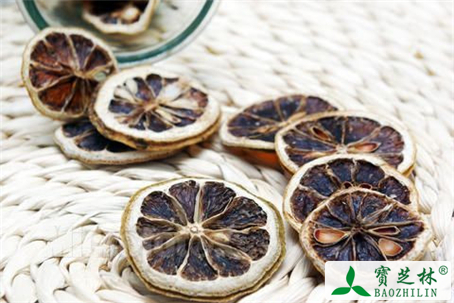 干柠檬片的功效与作用 干柠檬片泡水喝的优劣势