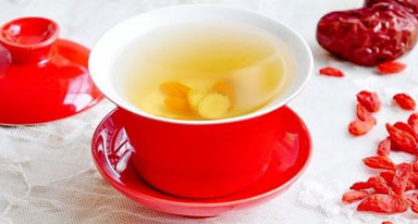 夏季养生优质饮品推荐:黄芪枸杞茶