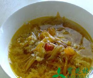 黄花菜蜂蜜饮的功效与作用:治心悸