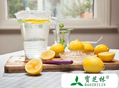 柠檬水加蜂蜜 喝蜂蜜柠檬水的五大迷思