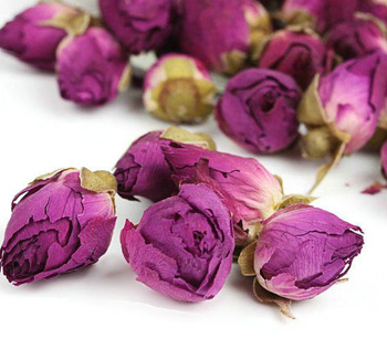 玫瑰花茶可以与哪些材料搭配 教你怎样搭配花草茶养生
